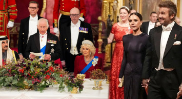 Beckham çifti 25. evlilik yıl dönümünlerini  Buckingham Sarayı’nda kutladı