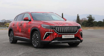 Belçika’da yerli otomobil Togg rüzgarı: Vatandaşlar büyük ilgi gösterdi