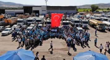 Belediye işçilerine yüzde 78 oranında zam! Manisa'da vatandaşlar Belediye Başkanı Mehmet Çerçi’yi davul zurna eşliğinde karşılayarak teşekkür etti!