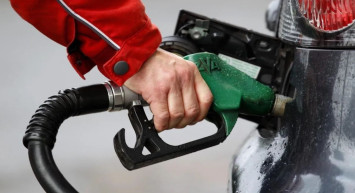 Benzin ve motorine indirim kapıda: Akaryakıt fiyatları ne kadar? (30 Nisan 2024)