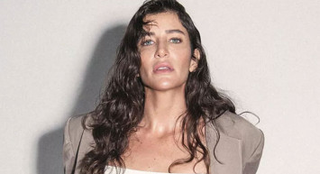 Berrak Tüzünataç Ayran Gönüllüyüm Dedi, Sevgili Adayları İçin Liste Hazırladı!