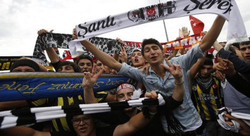 Beşiktaş Fenerbahçe derbisi öncesi önemli gelişme: Maça Fenerbahçe taraftarları alınmayacak