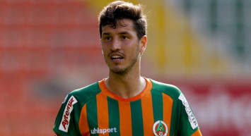 Beşiktaş İle Anlaşan Salih Uçan'dan Alanyaspor'a Veda