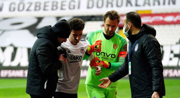 Beşiktaş Oğuzhan Özyakup'un Sakatlık Durumunu Açıkladı