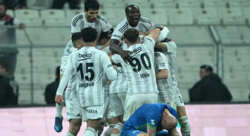Beşiktaş yeni sezonda kökten değişecek: 11 futbolcuyla yollar ayrılacak