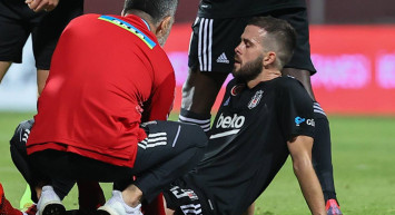 Beşiktaş'a Miralem Pjanic'ten Kötü Haber!