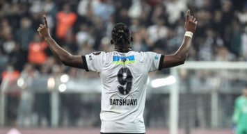 Beşiktaş'ın Chelsea'den kiraladığı Michy Batshuayi takımdan ayrıldı! Batshuayi sosyal medyadan yaptığı paylaşımla taraftarlara veda etti