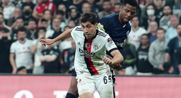 Beşiktaş'ın Süper Lig'de Kayserispor ile oynayacağı karşılaşmada Emirhan İlkhan'ın ilk 11'de olması bekleniyor!