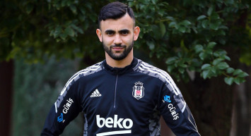 Beşiktaş'ta sezonun sona ermesiyle birlikte Rachid Ghezzal siyah beyazlı taraftarlara seslendi