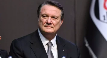 Hasan Arat istifa etti