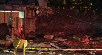 Beşiktaş'ta ünlü şef Somer Sivrioğlu'na ait lüks restoranın duvarı çöktü