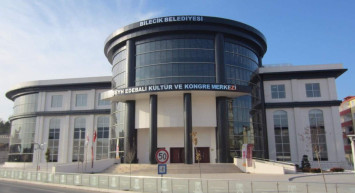 Bilecik’i kanalizasyon kokusu sardı: CHP’li belediyeye tepki yağdı