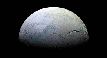 Bilim insanlarından büyük keşif: Satürn’ün Encedalus uydusunda hayat olabilir