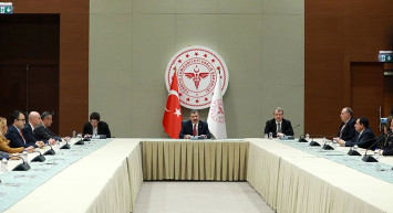 Bilim Kurulu Toplantısı bugün mü yapılacak, ne zaman? Toplantıda masada olacak konular neler? 2 Mart Bilim Kurulu Toplantısı maske yasağı açıklaması gelecek mi?