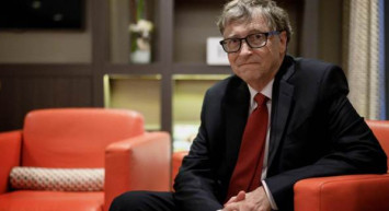  Bill Gates Türkiye’de: Lüks Yatını Kuşadası’na Demirledi