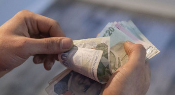 Binlerce öğrenciye geri ödemesiz burs seçeneği, başvurular devam ediyor!