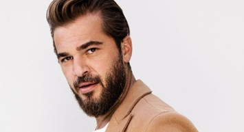 Bir süredir ekranlarda yer almayan Engin Altan Düzyatan yapımcılığa soyunduğunu duyurdu