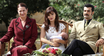 Bir Zamanlar Çukurova Dizisinden Olaylı Ayrılık!