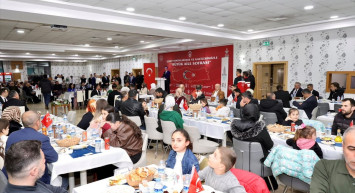 Bitlis'te Şehit Yakınları ve Gaziler İftar Programında Buluştu