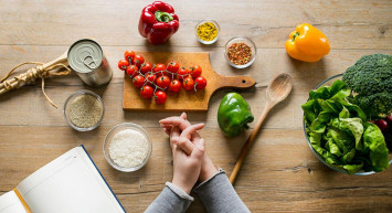 Biz bu besini tükettikçe o da bizim ömrümüzü tüketiyor! İnsanları hızla yaşlandırıyor!