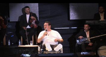 Bodrum’da kaza geçirmişti: İbrahim Tatlıses kaza sonrasında sahneye çıktı! Hayranları derin bir nefes aldı