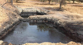 Bölgede heyecan yeniden başladı: Üzümleri için su ararken buldu