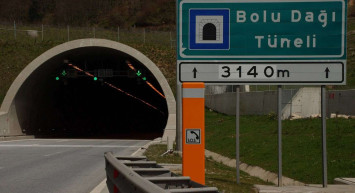 Bolu dağı İstanbul yönü trafiğe kapalı mı, kaç gün kapalı kalacak? Bolu Dağı Tüneli İstanbul yönü trafiğe kapandı