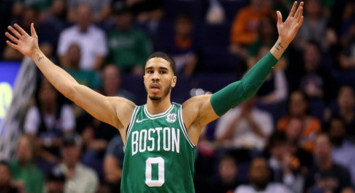 Boston'ın Yıldızı Tatum 60 Sayı Atmayı Başardı