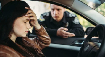 Bu duyuruya uymayanlara büyük ceza! Cebinde ehliyeti olanlar dikkat: Yeni ehliyet başvurusu ne zaman sonra erecek belli oldu