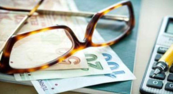 Bu haftaya özel kredi kampanyası geldi! 3 banka 12.000 TL ihtiyaç kredisi başvurularını başlattı! Başvuran herkesin hesabında düşük faizli 12 bin TL yatırıldı