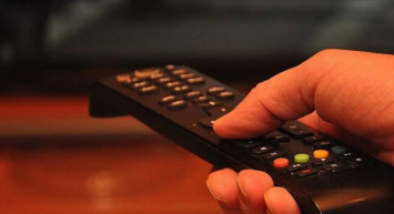 Bugün hangi dizi, film ve programlar var? Bugün TV’de ne var? 17 Eylül 2022 Cumartesi TV yayın programı