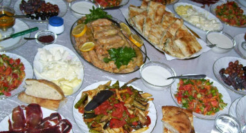 Bugün iftarda ne pişirsem? 16. Gün iftar menüsü 17 Nisan 2022 Pazar