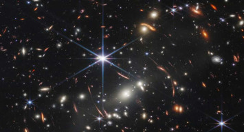 Bugüne kadar üretilenlerin en gelişmiş teleskobu! NASA'dan görenleri hayran bırakan evrenin en derin fotoğrafı