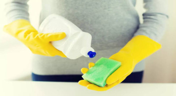 Bulaşık makinesine elde yıkama deterjanı koyulur mu? Bulaşık makinesine bulaşık deterjanı koymak en kusurlu hareket olabilir! Makinenizin ömrünü bitirmeyin!