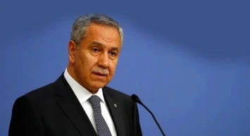 Bülent Arınç, AK Parti’ye geçen vekilleri eleştirdi: Ortada kul hakkı var