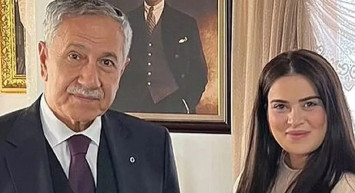 Bülent Arınç'ın yeğeni kimdir? Ezgi Akgün Biber siyasete mi atıldı? Duyunca çok şaşıracaksınız! İşte katıldığı parti