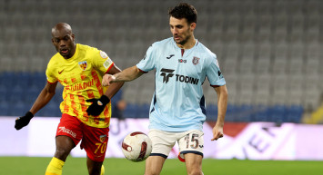 Burak Yılmaz siftah yaptı: Kayserispor Başakşehir'i mağlup etti