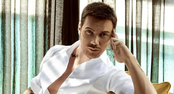 Burcu Kıratlı'yla boşanma aşamasında olan Sinan Akçıl, babalık hayallerine de veda ettiğini açıkladı