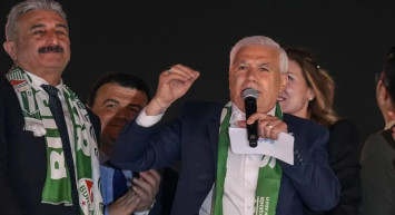 Bursa yıllar sonra el değiştirdi: Bursa Büyükşehir Belediye Başkanı Mustafa Bozbey kimdir?