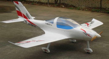 Bursa'da düşen uçakta kaç kişi vardı?