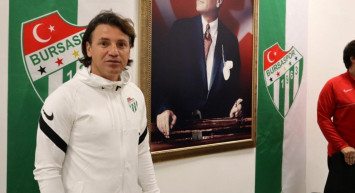 Bursaspor Teknik Direktörü Tamer Tuna'dan Çarpıcı Açıklamalar!