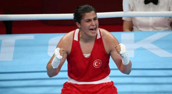 Buse Naz Çakıroğlu üçüncü kez Avrupa Şampiyonu!