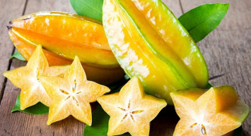 C vitamininde limonu sollayan meyve!