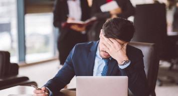 Çalışanları ilgilendiren gelişme! Mahkemeden ilginç mobbing kararı! Çalışanı yemekte yalnız bırakmak mobbing sayılacak