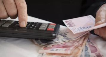 Çalışkan net konuştu! Emekliye 10 bin TL zam