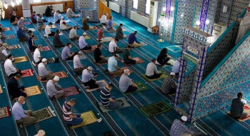 Camilerde teravih namazı kılınacak mı? Bu sene teravih namazı camilerde kılınacak mı?