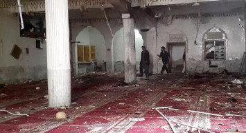 Camiye saldırı düzenlendi: Çok sayıda kişi yaşamını yitirdi