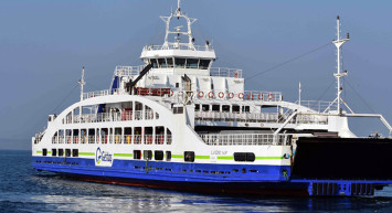 Çanakkale Boğazı'nda ulaşım engeli: Birçok sefer iptal edildi