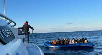 Çanakkale’de 46 göçmenin bulunduğu bot batmıştı: 22 kişinin cesedine ulaşıldı!