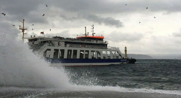 Çanakkale’dekilere duyuru: Yarınki Gökçeada ve Bozcaada feribot seferleri iptal edildi!